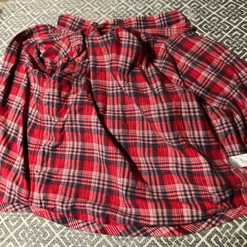 Adult medium Hurley red flannel jacket - Picture 3 of 3